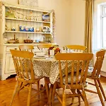 Turnerdale Cottage, Nr Whitby, Sleeps 6, Dogs