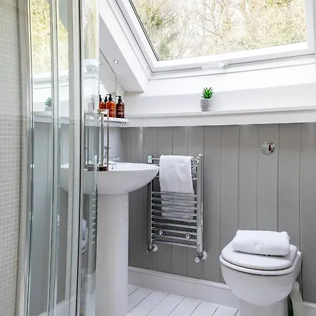 Turnerdale Cottage, Nr Whitby, Sleeps 6, Dogs Tatil Evi *