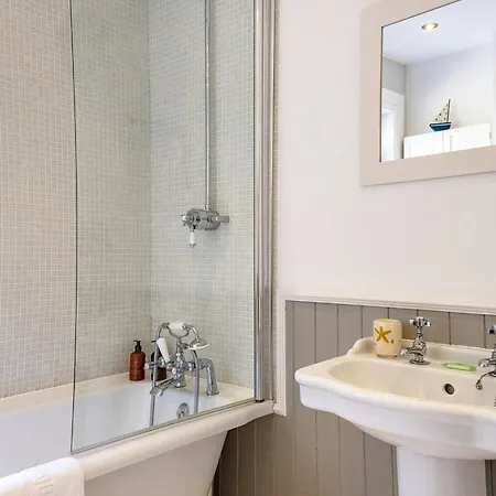 Turnerdale Cottage, Nr Whitby, Sleeps 6, Dogs