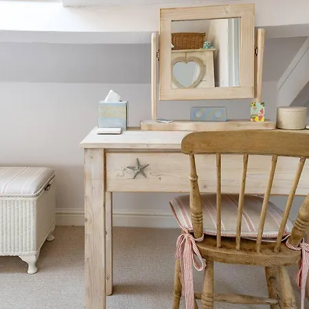 Turnerdale Cottage, Nr Whitby, Sleeps 6, Dogs * Whitby